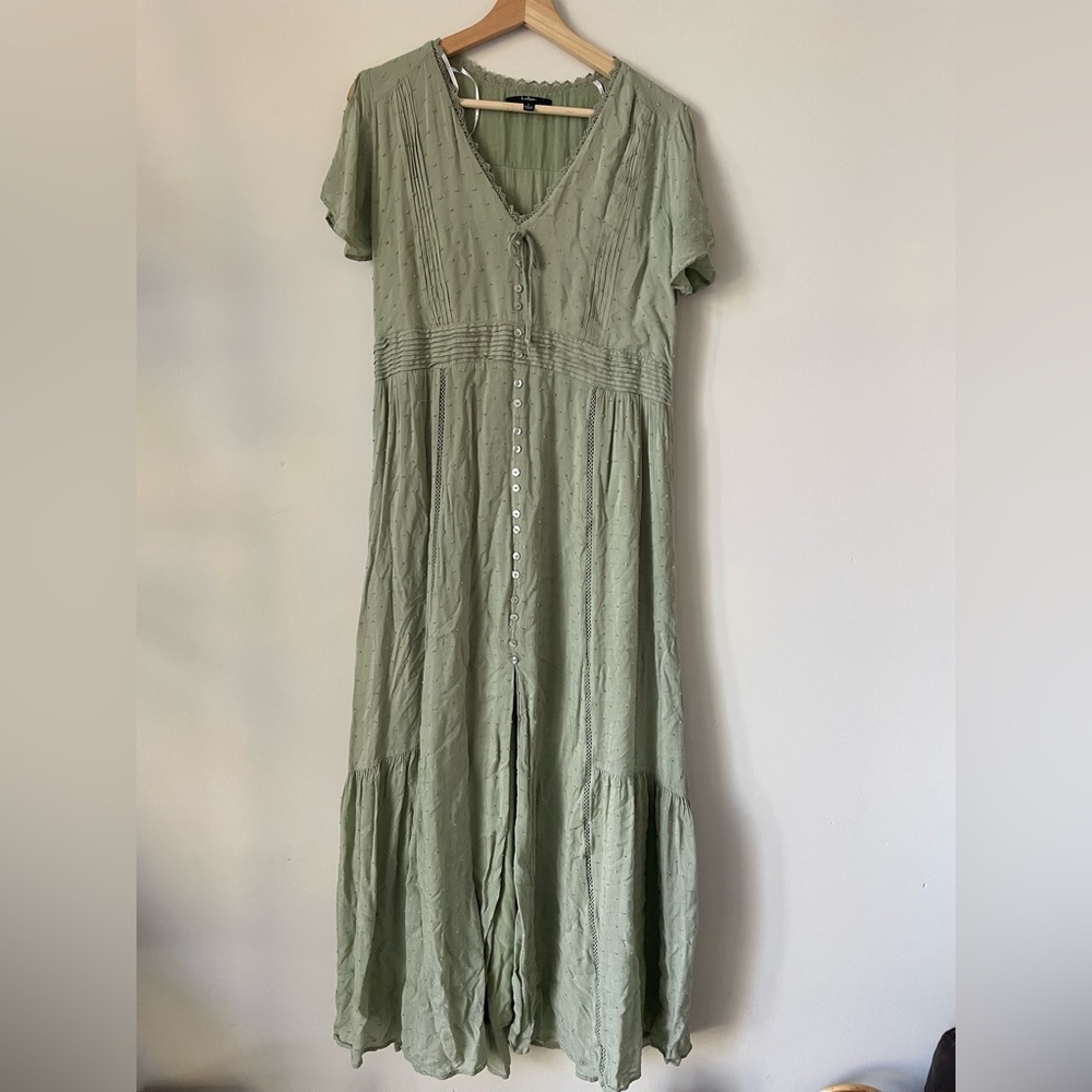 Lulu’s Completely in Love Sage Green Dress